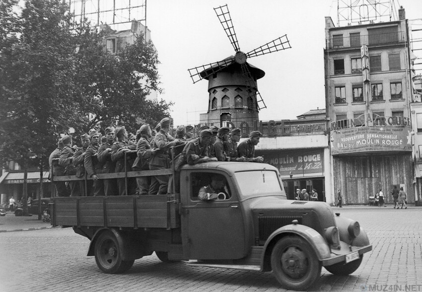 1890-2015: Фотоистория Мулен Руж   