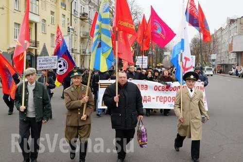 В Киеве отпраздновали годовщину освобождения города от фашистов