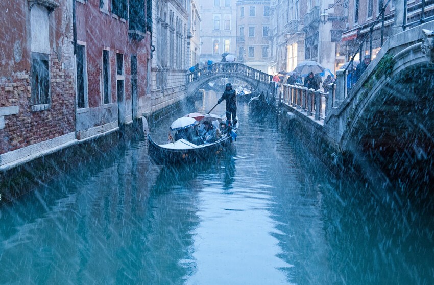 Просто подборка фотографий заснеженной Венеции