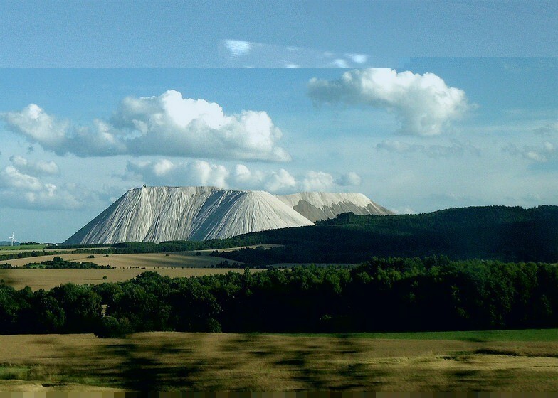 Удивительная соляная гора в Германии