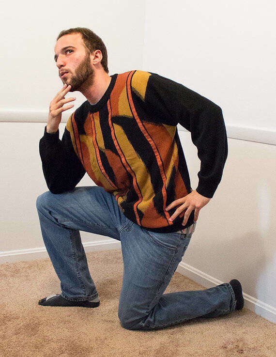 4. Если вы - модель, пожалуй, вам стоит приобрести этот свитер