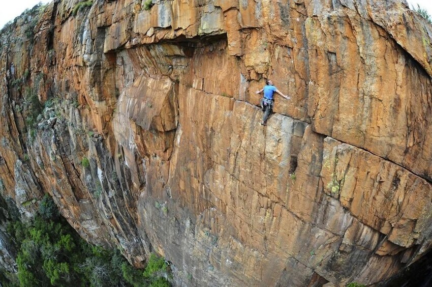 Британский альпинист Джон Робертс в ЮАР.