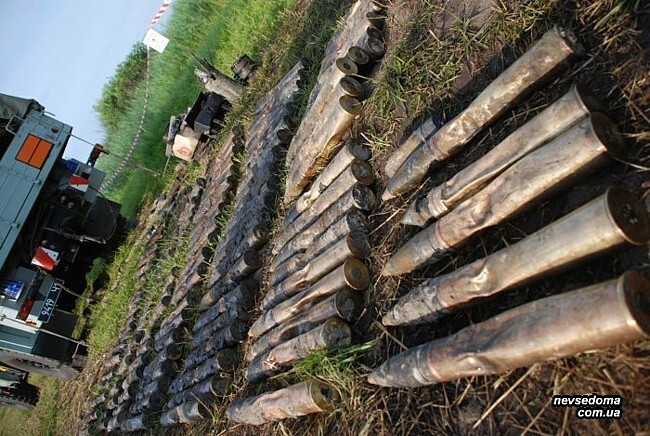 Подъем танка Т-34 в Черкасской области. 17-18 июня 2008 года