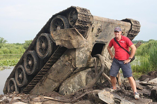 Подъем танка Т-34 в Черкасской области. 17-18 июня 2008 года