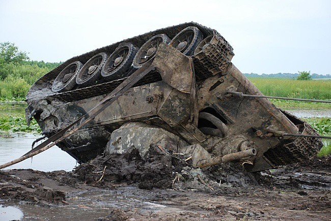 Подъем танка Т-34 в Черкасской области. 17-18 июня 2008 года