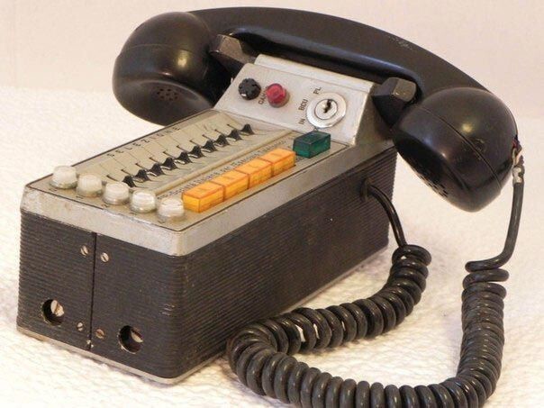 Автомобильный телефон Siemens 1970-е