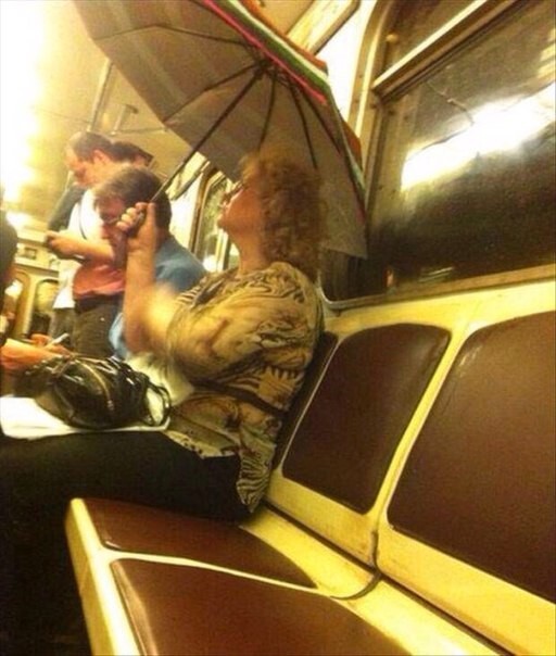 "Модники" в метро