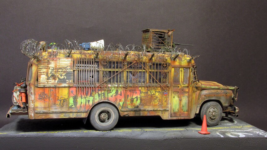 Нереальная модель "Зомби автобус" и как это сделано