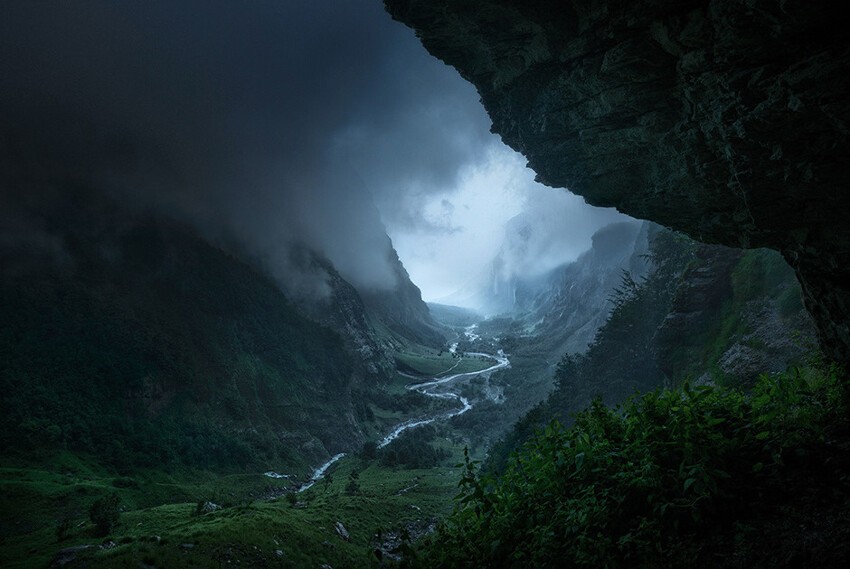 Спуск в Ривенделл. Верхняя Савойя, Франция, 2014 (Фото: Enrico Fossati)