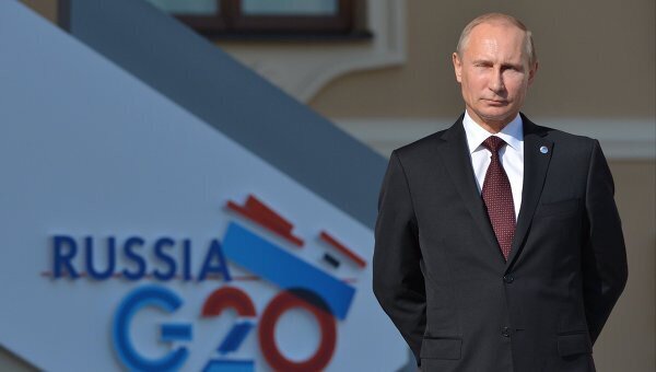 Владимир Путин прилетел на экстренный саммит "большой двадцатки" в Турцию 