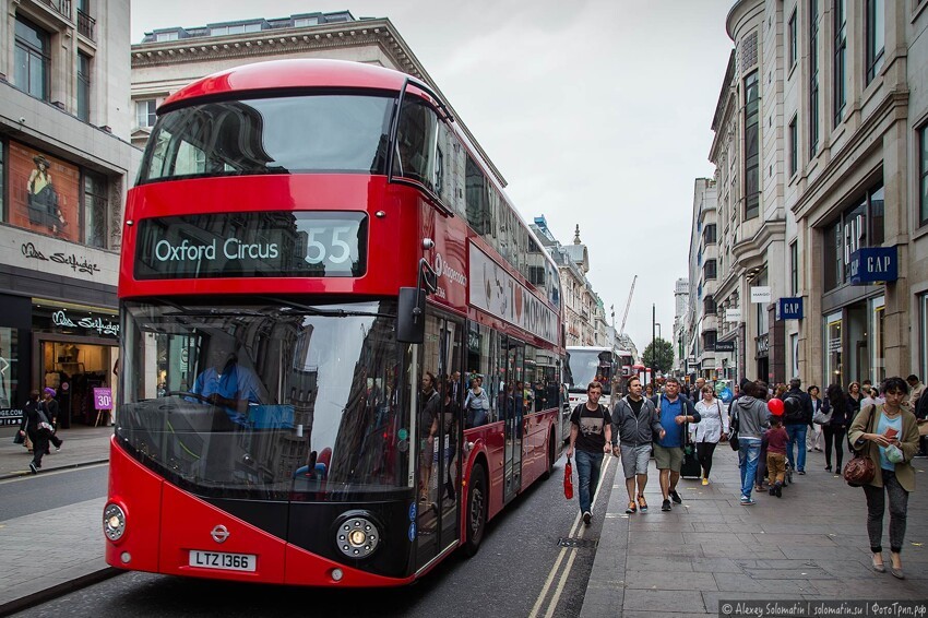 Routemaster- красный лондонский автобус