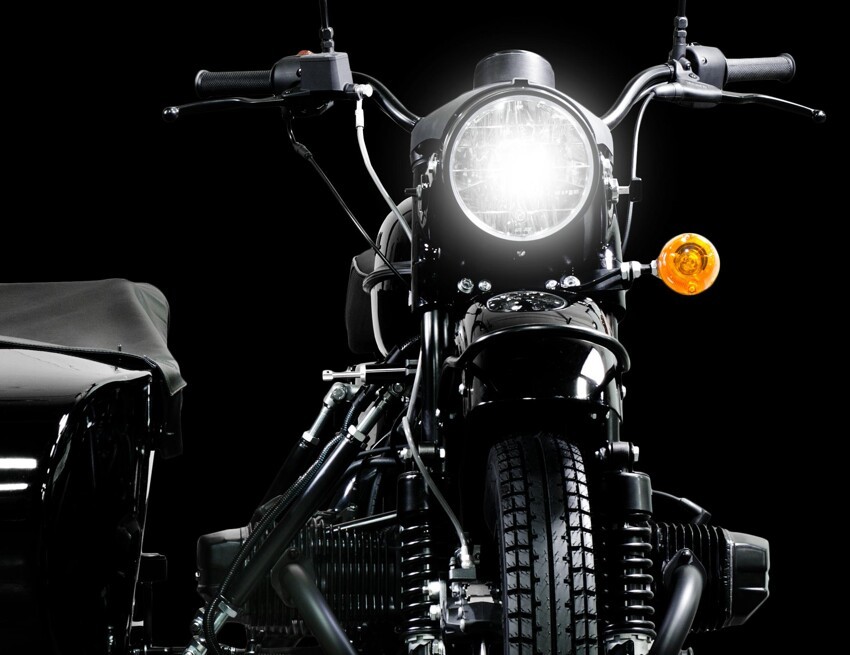 Лимитированная версия мотоцикла "Урал" приуроченная к выходу фильма "Звездные войны"