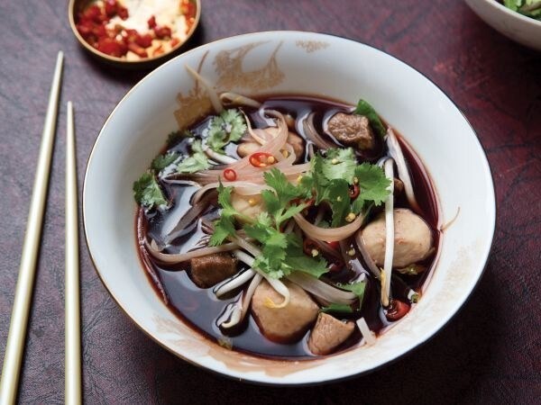 25. Тайский суп с лапшой