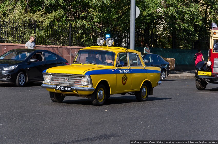 Старые автомобили ГИБДД Москвы