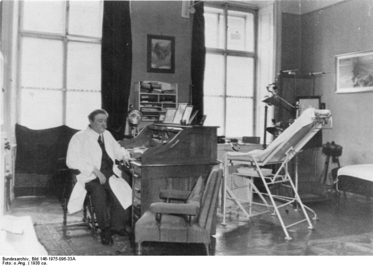 Эдуард Блох, семейный доктор Гитлера, 1872-1945 гг.