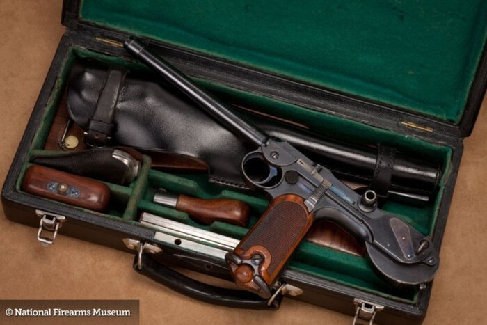 Шедевры оружейных мастеров в музее National Firearms