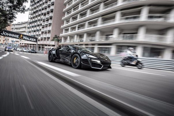 W Motors Lykan Hypersport