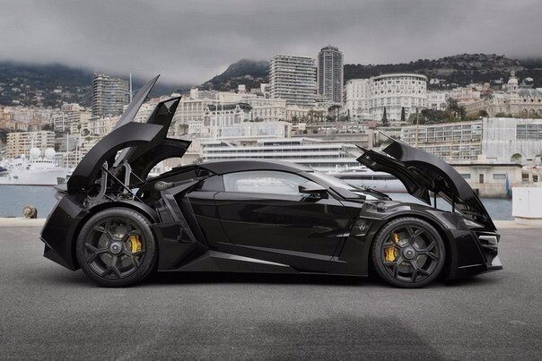 W Motors Lykan Hypersport