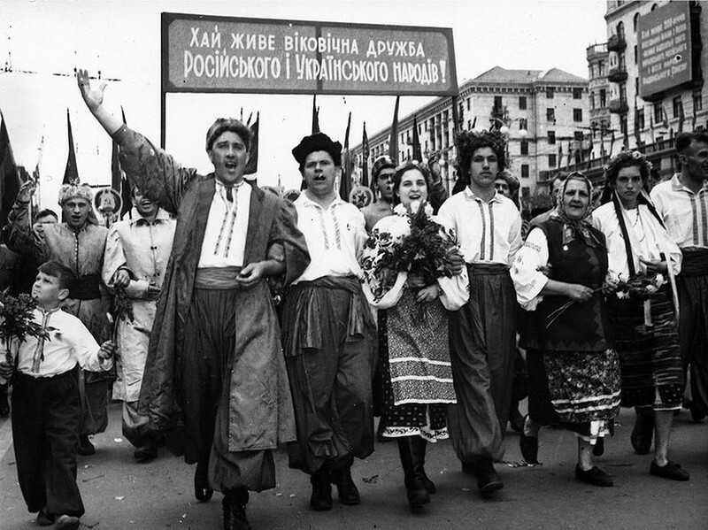  Первомайская демонстрация в Киеве. 1954 год: