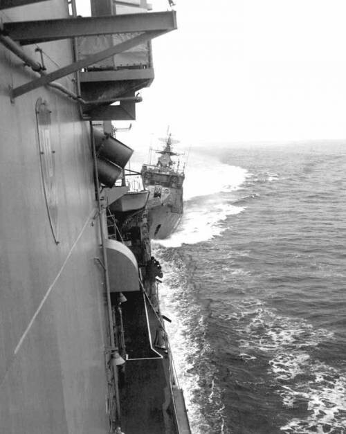 Атака "Беззаветным" американского крейсера возле мыса Сарыч в 1988 г.