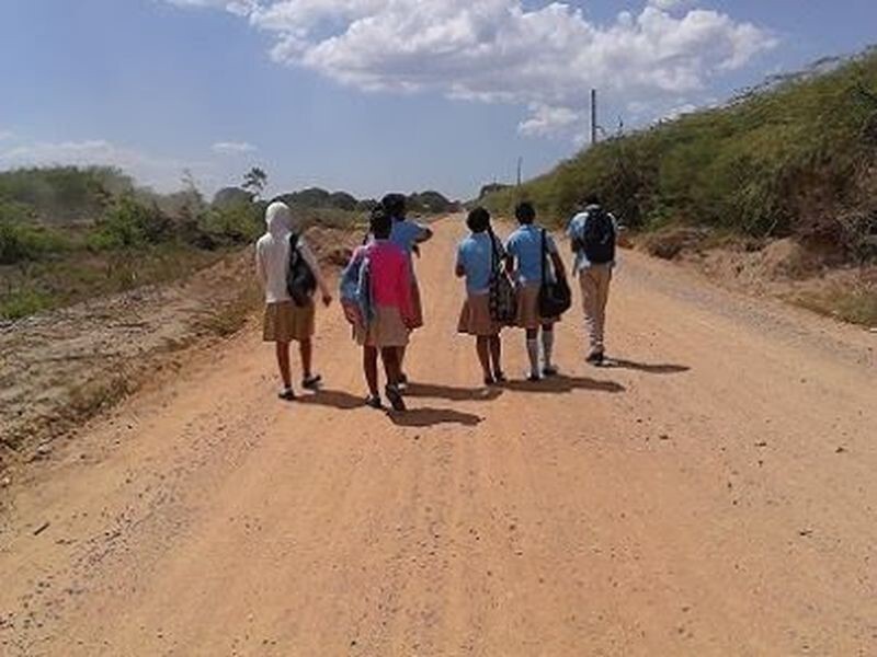 CAMINO A LA ESCUELA