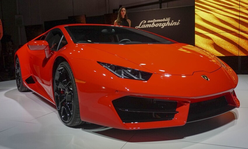 Заднеприводные суперкары Lamborghini