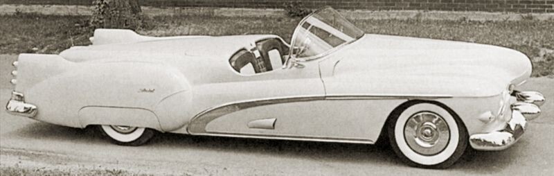 La Rocket, построен Бобом Метцем (Bob Metz) из Индианы в 1954 г. на шасси LaSalle 1939 года с двигателем Oldsmobile Rocket '1951