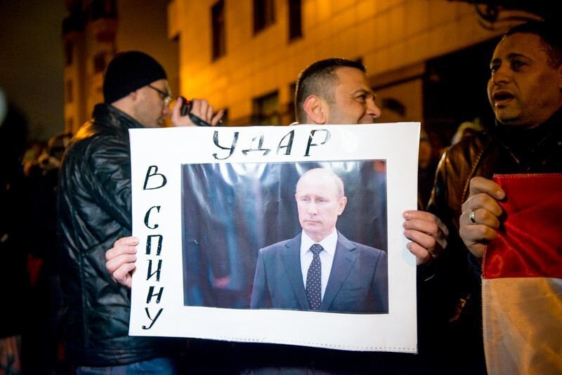 Москвичи устроили пикет у посольства Турции