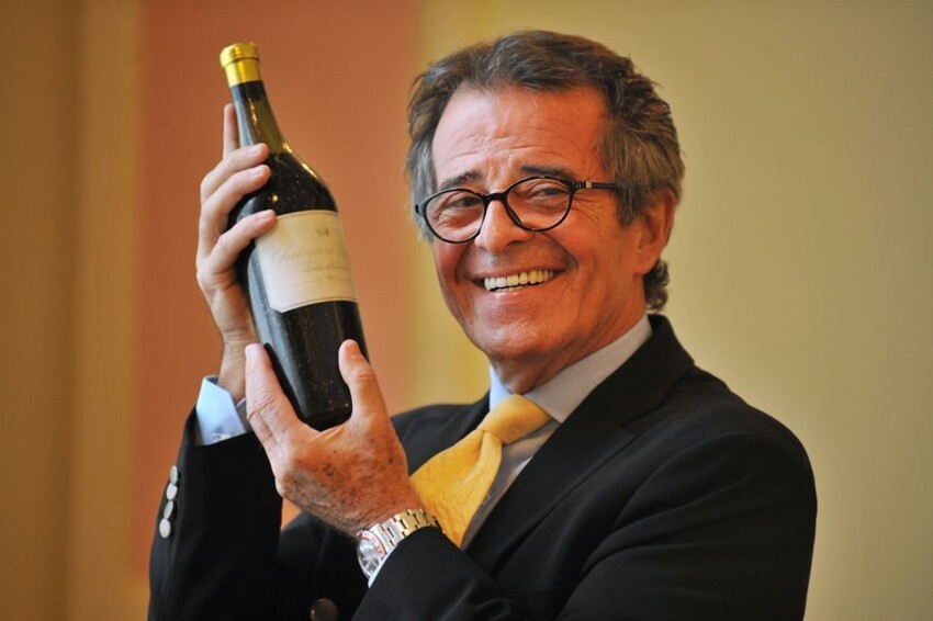 Chateau d’Yquem1784 года. Вино было продано в Лондоне на аукционе Кристи в 1986 за удивительную сумму в 56 588$. Дополнительная ценность заключалась в том, что на этой бутылке был оставлен автограф Томаса Джефферсона