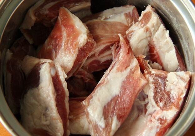 Свиные ребрышки в карамельном соусе по-вьетнамски