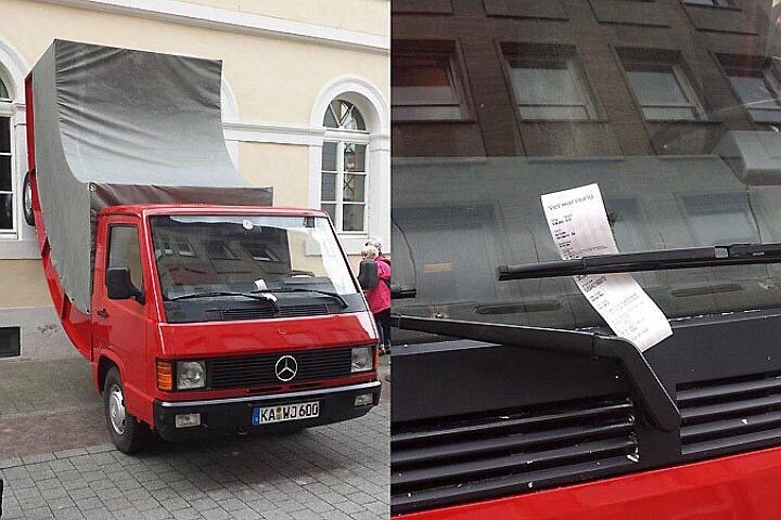 В Германии оштрафовали за парковку памятник!