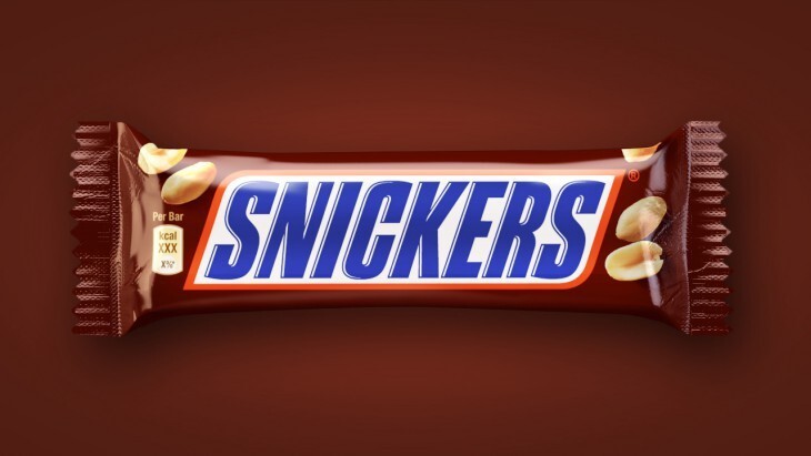 4. Шоколадный батончик Snickers