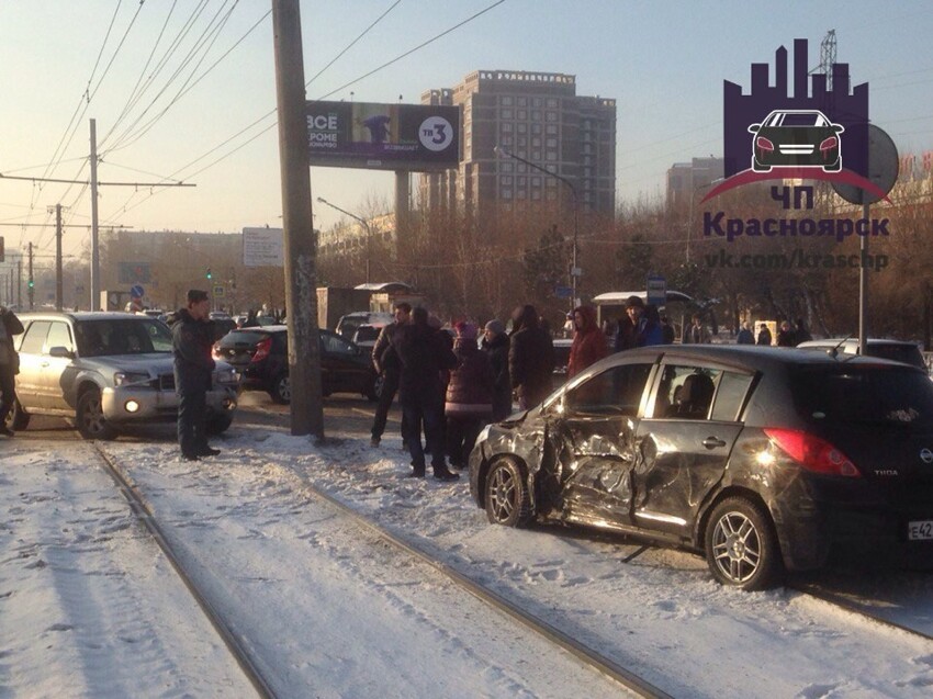 ДТП в Красноярске 28.11.2015 Всё очень плохо...