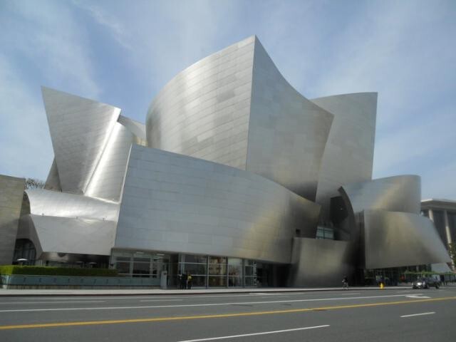 6. Концертный зал имени Уолта Диснея, Лос-Анджелес, 2005: