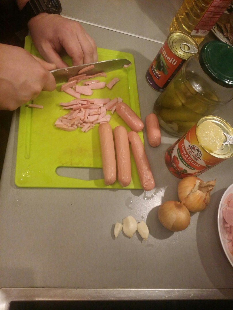 колбасы и прочие сосиски :)