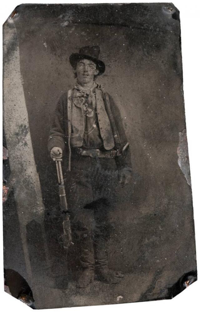 11. $2 300 000. Неизвестный фотограф, «Билли Кид», 1879-1880 годы.