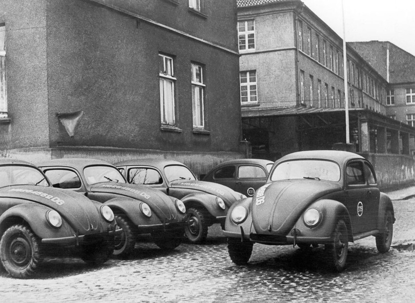 2. 1945 год — в Западной Германии начинают производить первые «Жуки».