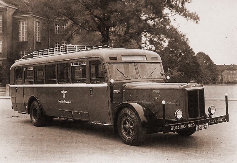 Автобус, продемонстрированный на Восточно-Прусской выставке в Кёнигсберге в 1936 году: