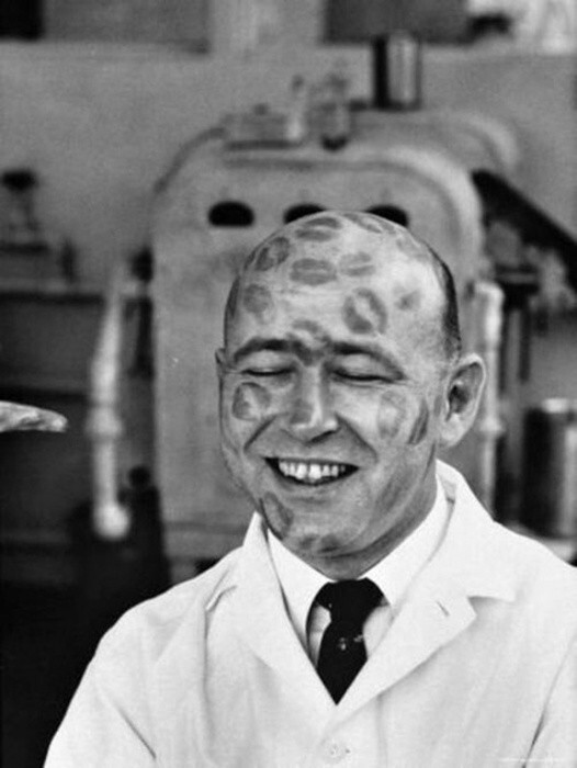 Тестирование губной помады, 1950 год.