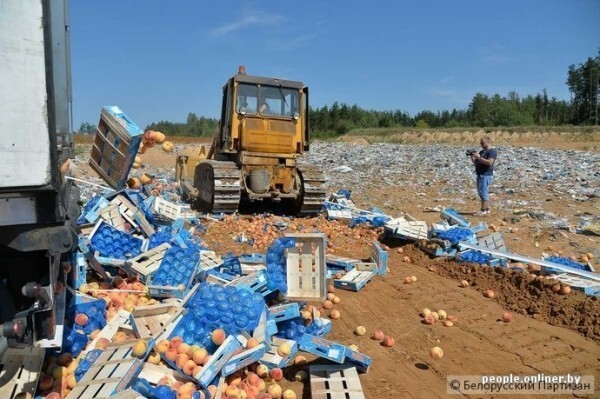 Под Смоленском уничтожено 230 тонн продуктов, ввезенных из Беларуси