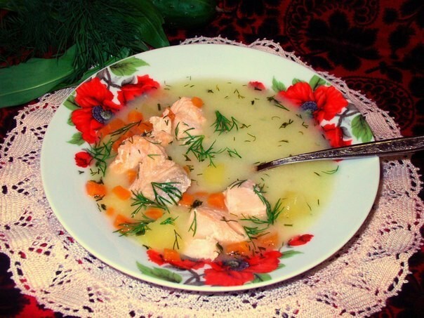 Суп сырный, с лососем