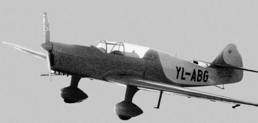 В 1930 году завод купил предприятие Latvijas Bērzs, что позволило производить качественные корпуса для приемников, а позже и для самолетов. Вот таких: