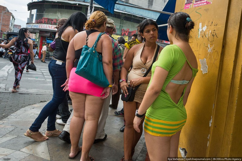 Женщины Медельина, Колумбия