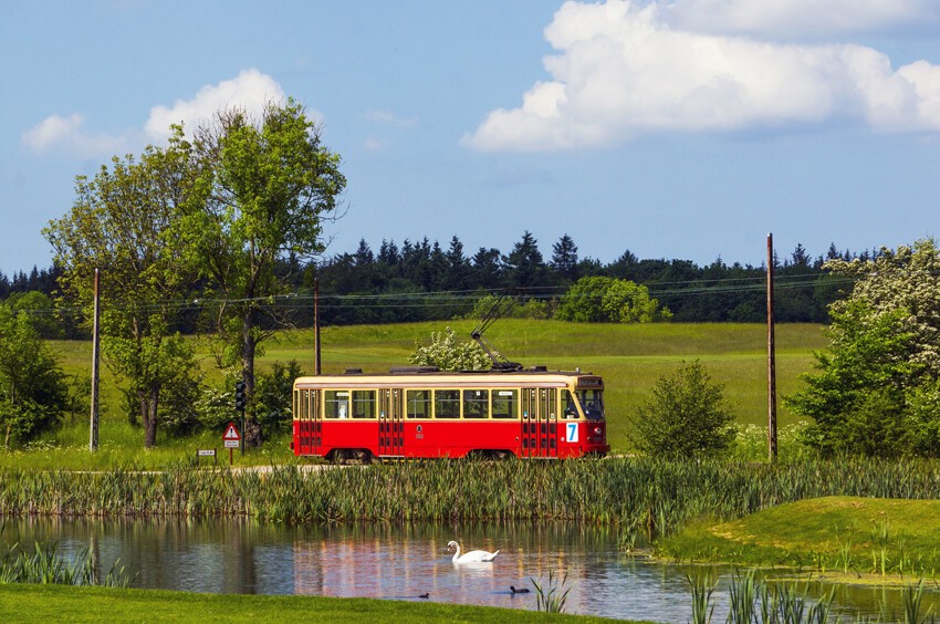 Начнёт наш рейтинг фотография музейного трамвайного вагона BN PCC, сделанная в Дании, Скйолденсхолм 