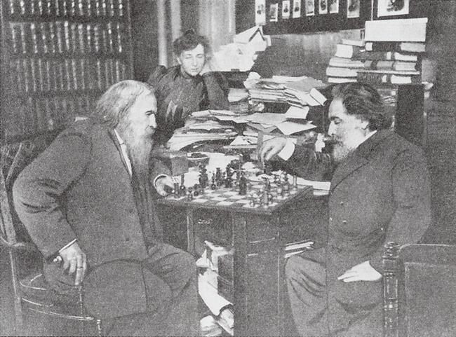 Д.И.Менделеев и А.И.Куинджи за шахматами, 1907 год