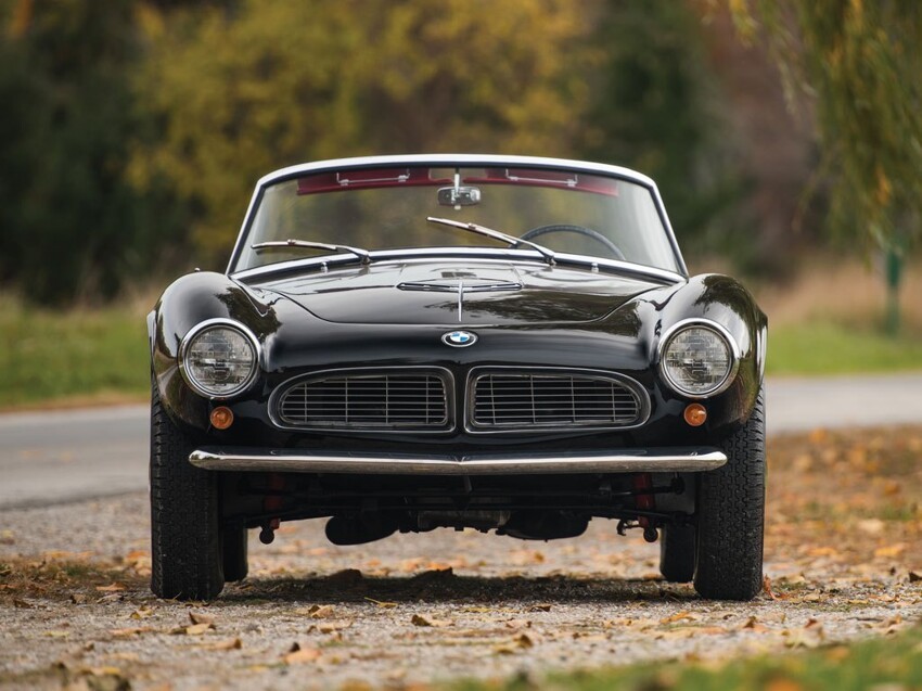 Один из 217 редчайших родстеров BMW 507 Series II уйдет с молотка