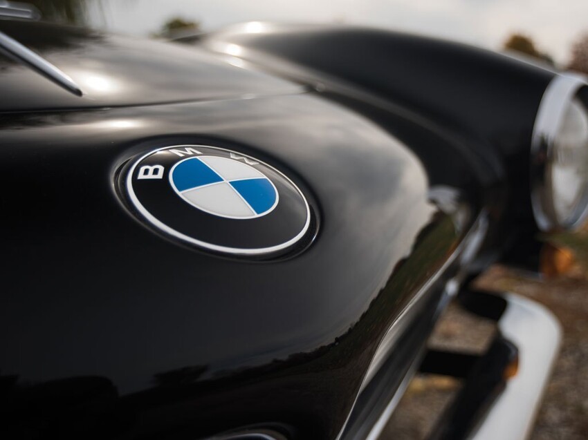 Один из 217 редчайших родстеров BMW 507 Series II уйдет с молотка