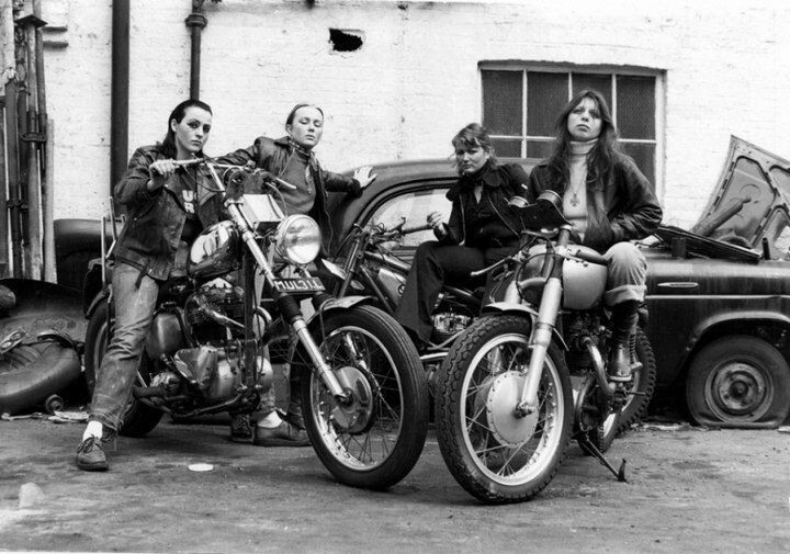 Члены банды байкеров «Ангелы Ада», 1973 г.