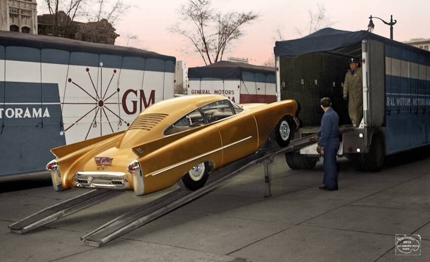 1955 Olds Cutlass at the Detroit Motorama