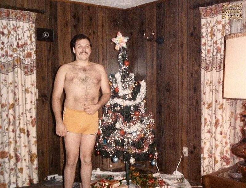 Вредные советы по новогодней фотографии с елочкой для семейного альбома